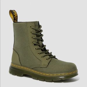 Dr. Martens COMBS COMBAT BOOTS